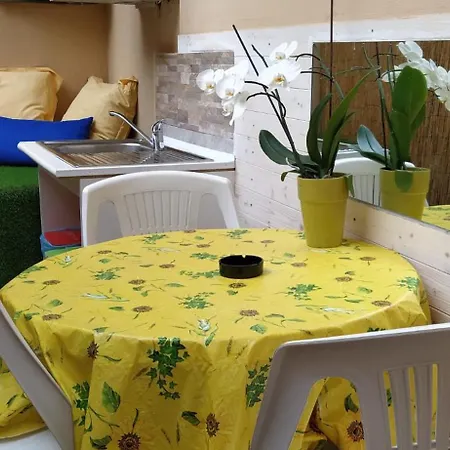 Ribero's - Center - Quite Zone Holiday home Sanremo