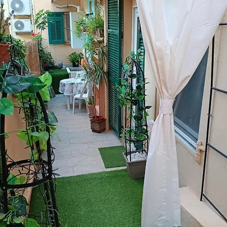 Ribero's - Center - Quite Zone Holiday home *